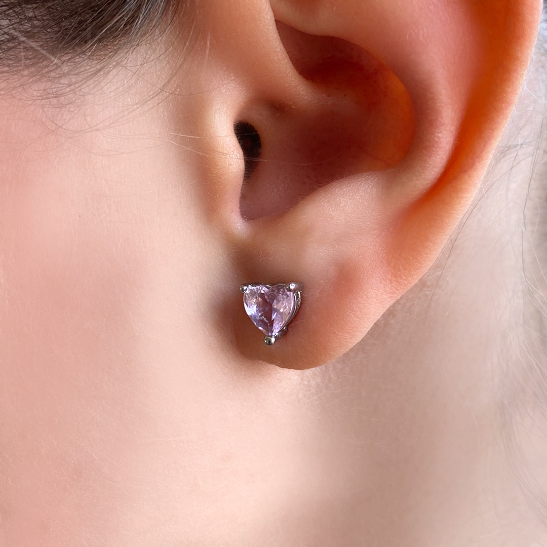 Orecchini piccoli con pietra brillante rosa a forma di cuore