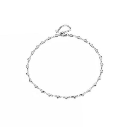 Collana con cuoricini color argento